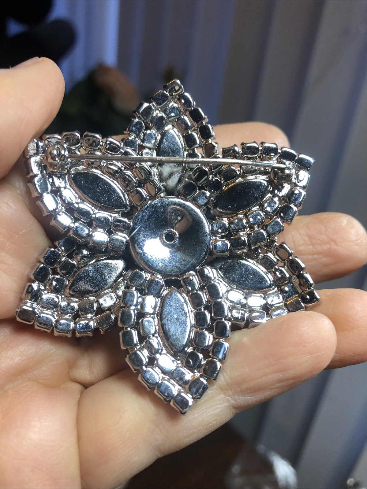 23. Vtg Silver tone Mix material White, AB, Blue Rhinestone Prong Set 5 Pins