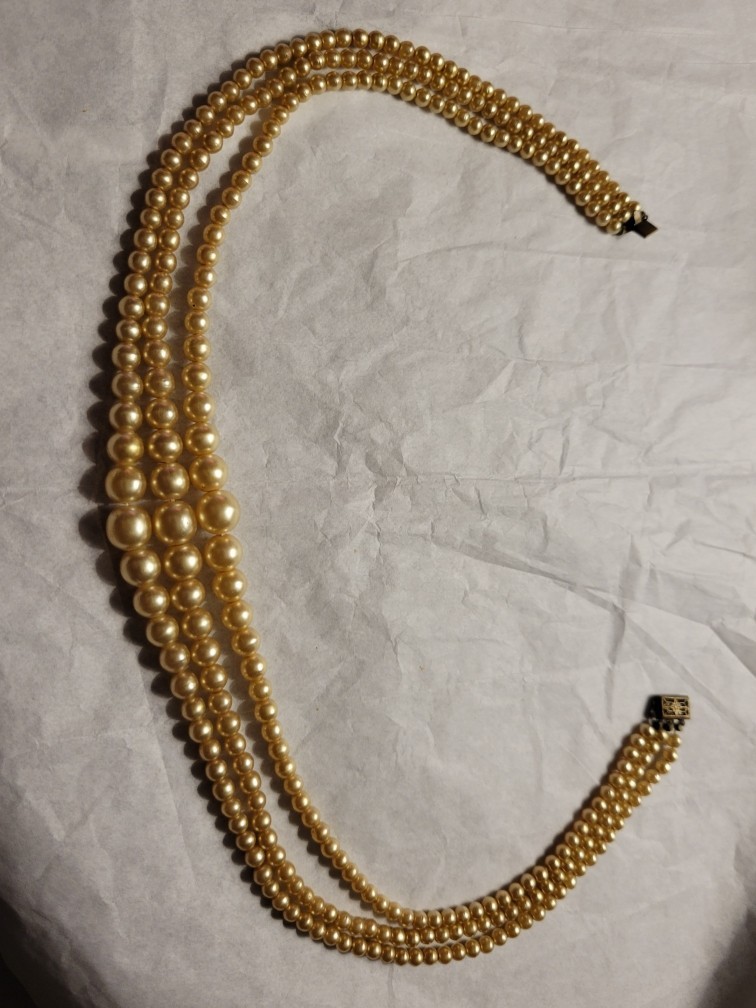 Vintage Faux Champagne Cream Pearl Three Strand Necklace 16″