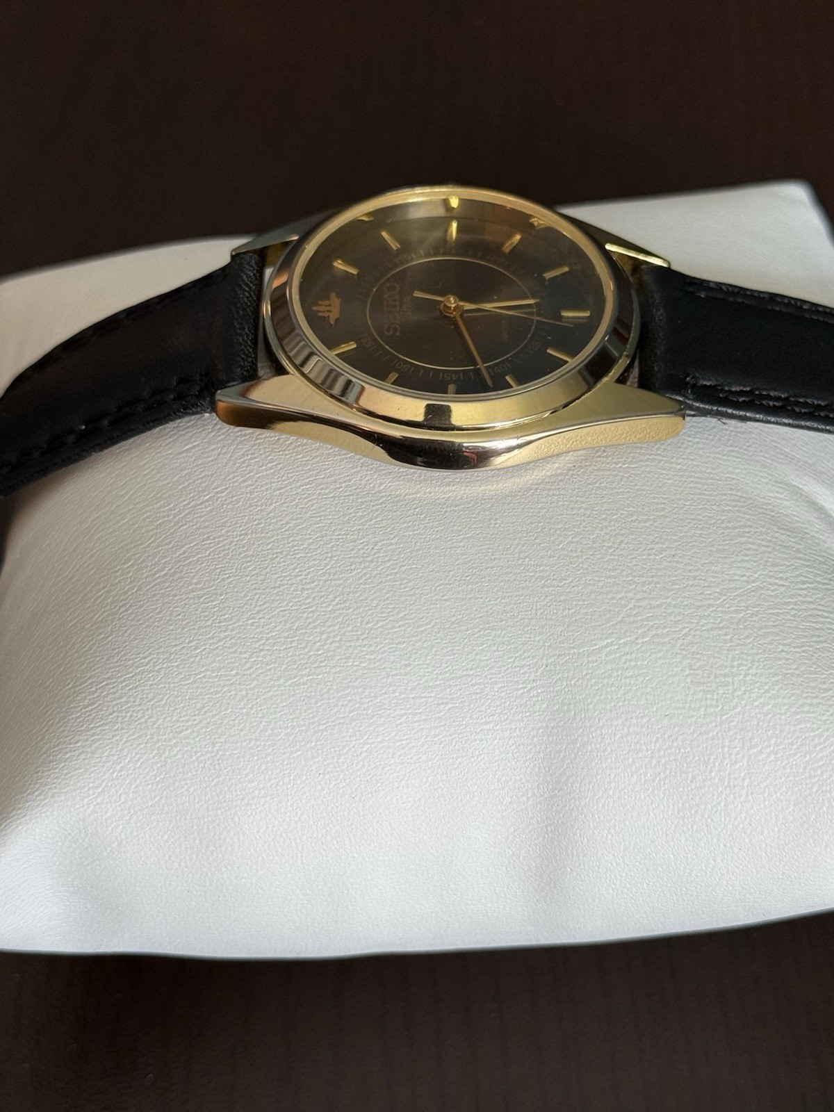 Vintage Seiko 5V30-6Y12R Men’s Quartz Dress Watch Gold Tone 35mm Runs Japan