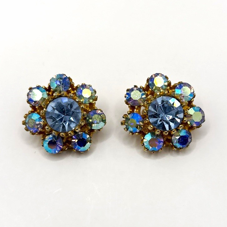Vintage Gold Tone Blue Round Rhinestone Cluster Clip-On
