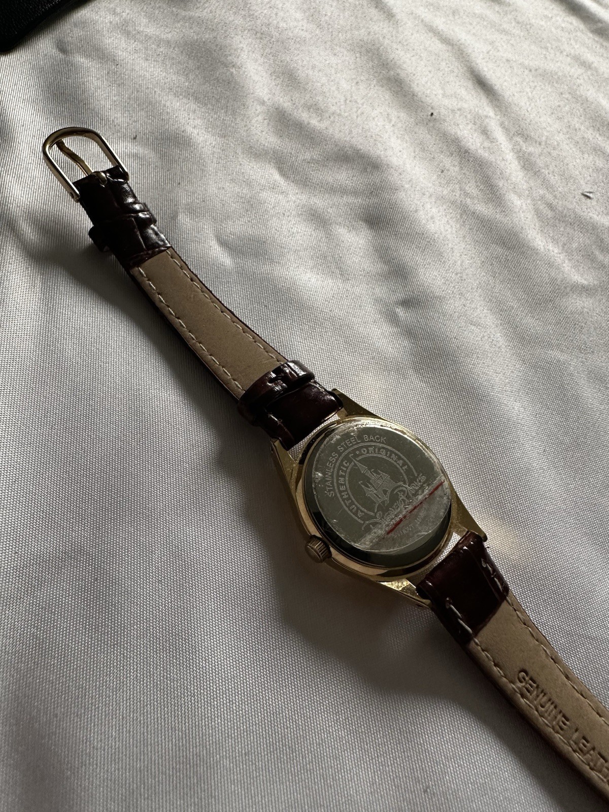 Vintage Disney Mickey Mouse Analog Watch Gold Tone Case Brown Leather Strap
