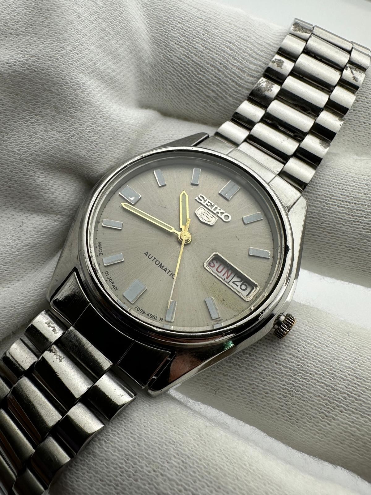 Vintage Seiko 5 Automatic Authentic Japan Made Men’s Wrist Watch
