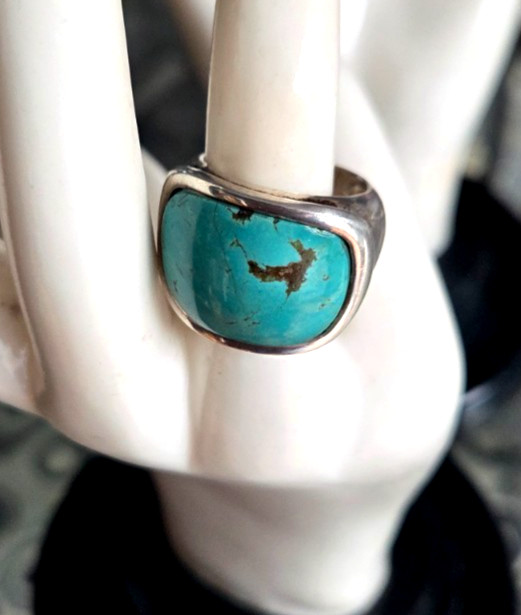 Old Pawn Chunky Unisex Sterling Silver Curved Turquoise Ring Size 6.25 11.7g