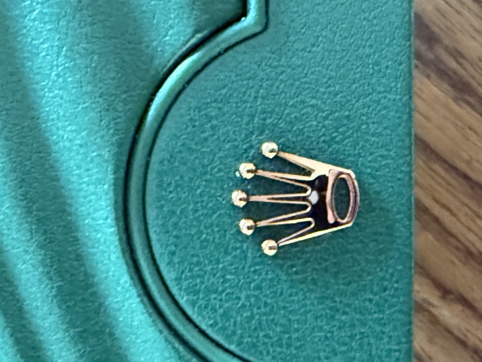 Authentic Rolex Watch box Size Large 39141 Model Number.