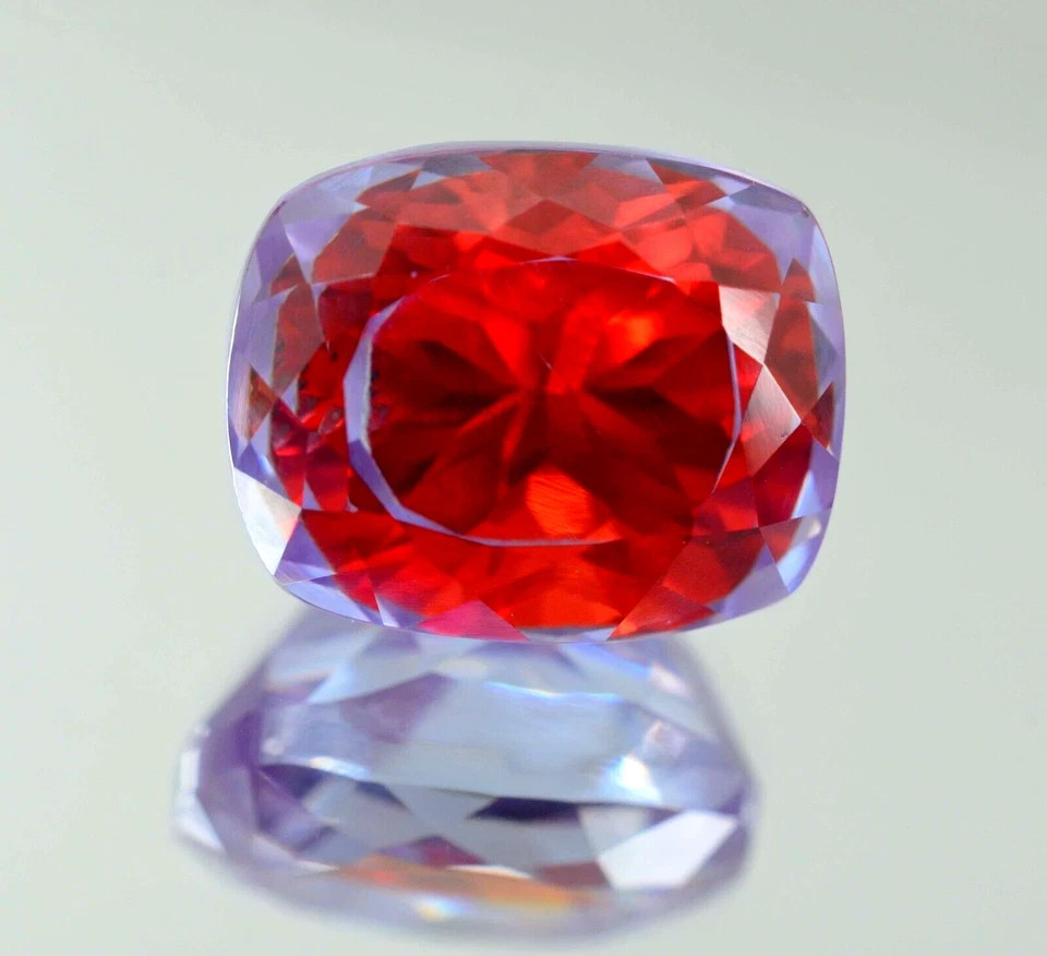 Natural Pitambari Sapphire 10 Ct+ Cushion Cut Bi-Colour Loose Gemstone Certified