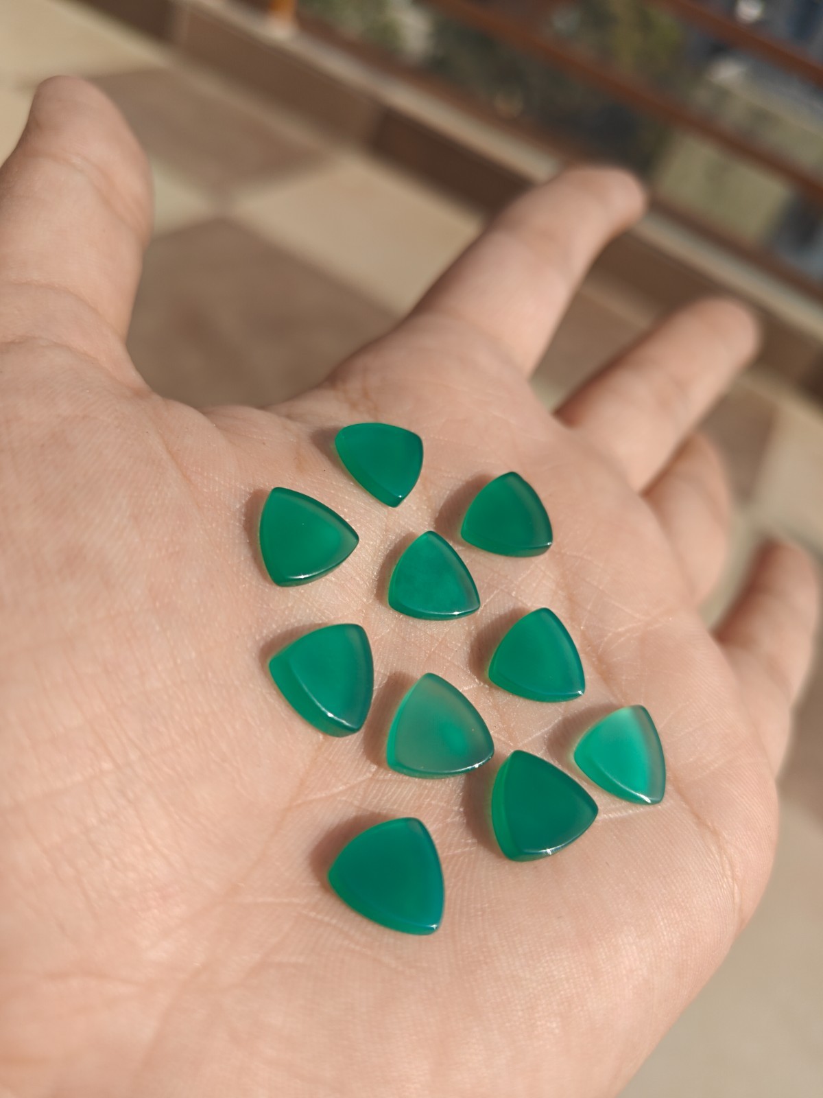 Natural Green Onyx Trillion Bothside Flatback 10mm To 25mm Loose Gemstone
