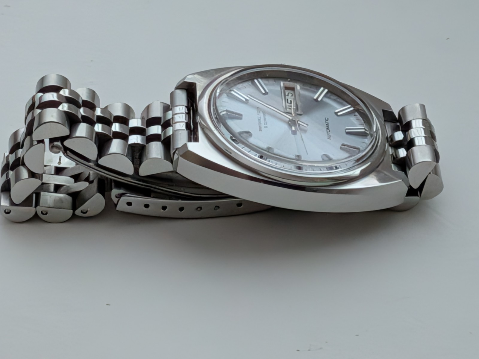 Marshall Field & Company Swiss Made Men’s Automatic Watch Nice! Runs&Looks Great