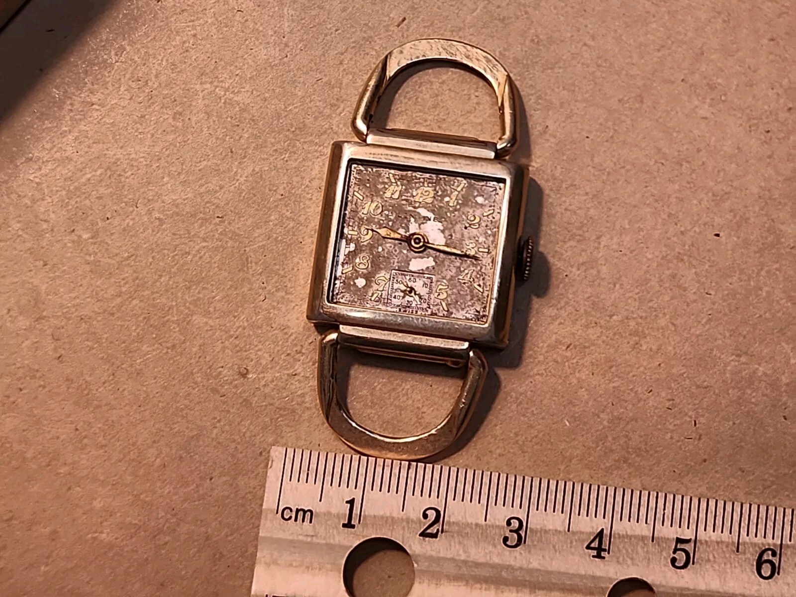 1940’s Longines 10L 10K Yellow GF Hinged Lug Driver’s Watch For Parts/Repairs