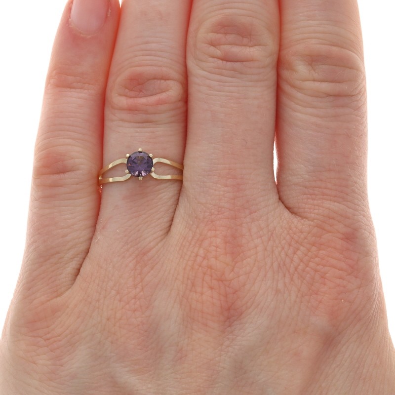 Yellow Gold Lab-Created Spinel Solitaire Ring – 10k Round .60ct