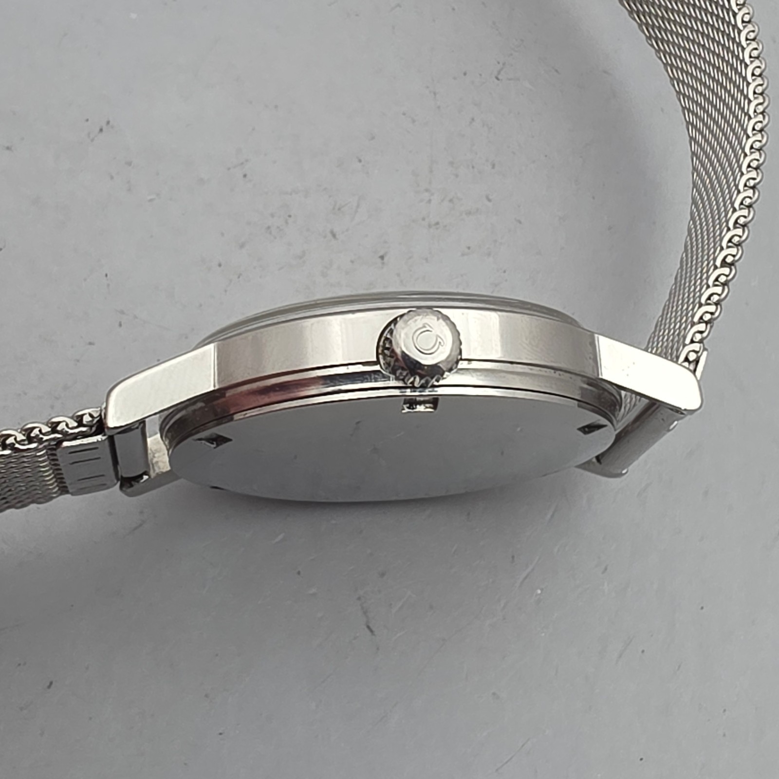 Vintage OMEGA Geneve men’s manual wind watch Ref:136.0098 Date swiss 1972