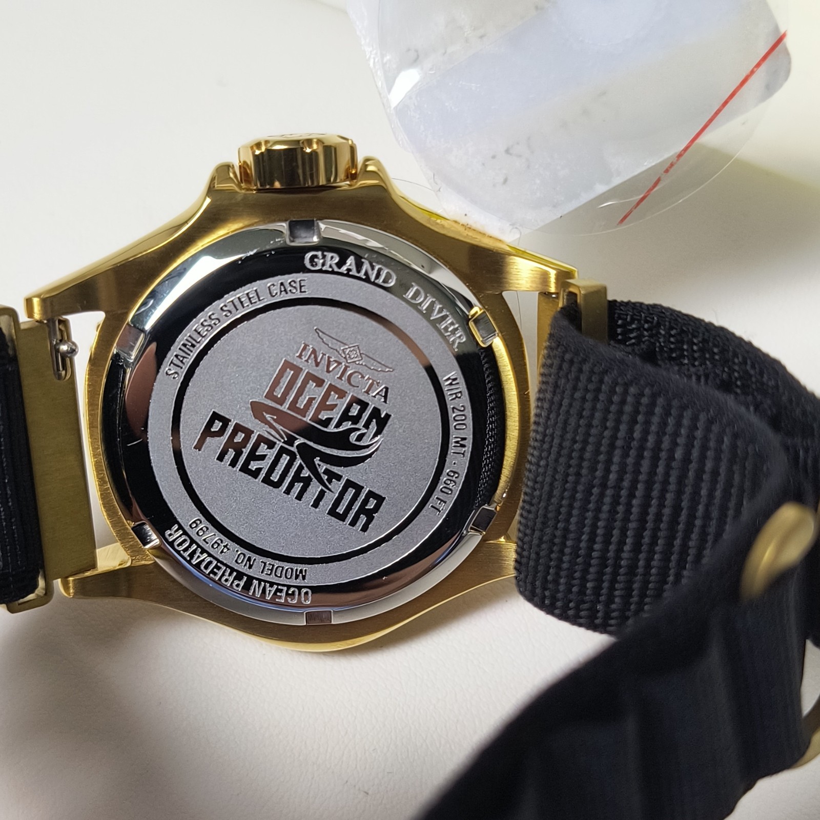 Invicta Ocean Predator Quartz 200m 48mm Gold Dial Diver Strap Set Box Papers