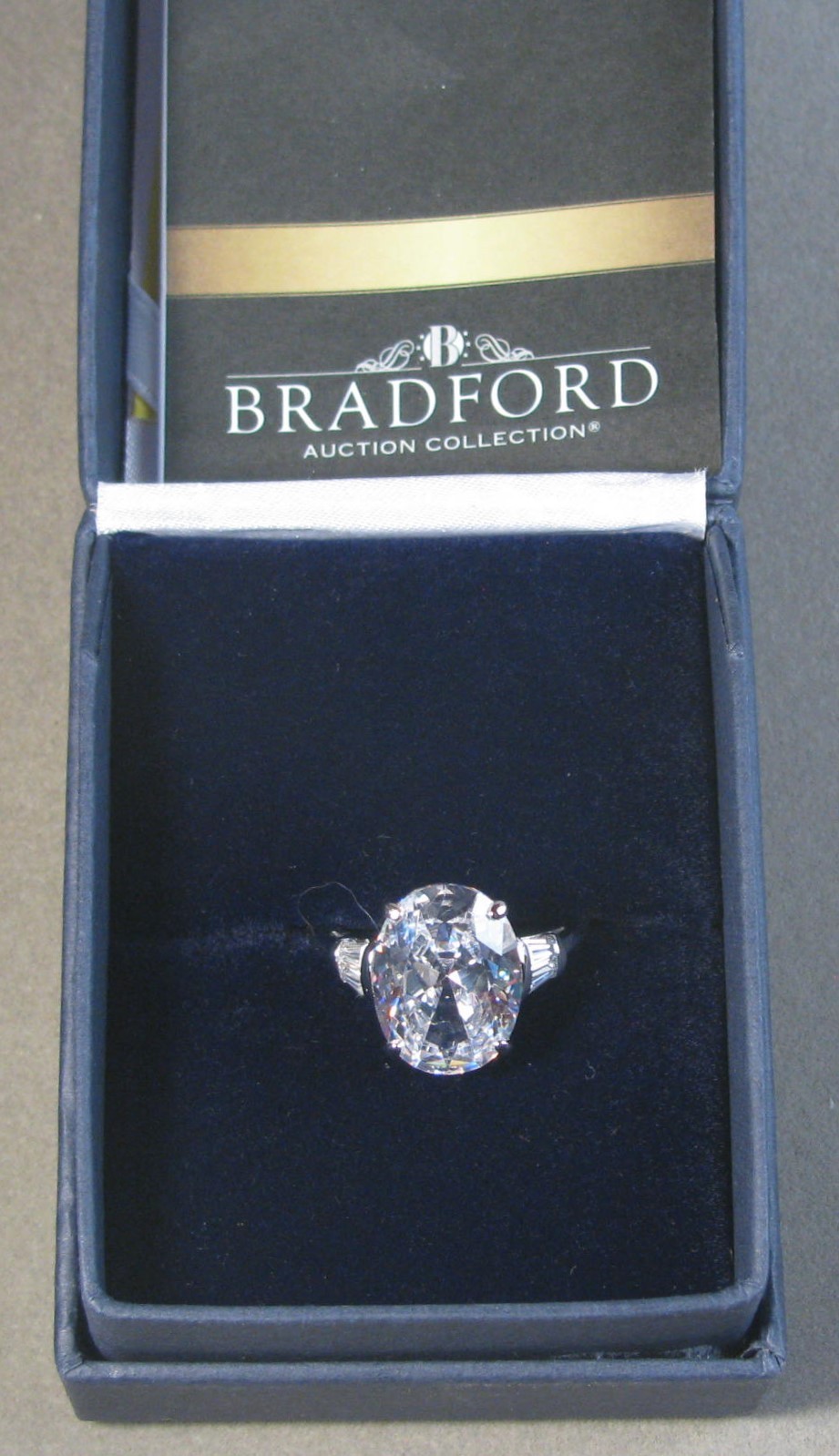 Bradford Sterling Silver Magnificent Beauty CZ Ring 4.8g Size 10 #B177