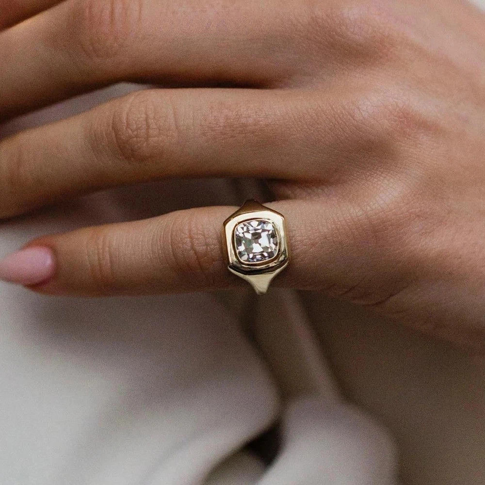 Classic Moissanite Rings 14K Rose Gold Vintage White Moissanite Set for Man and