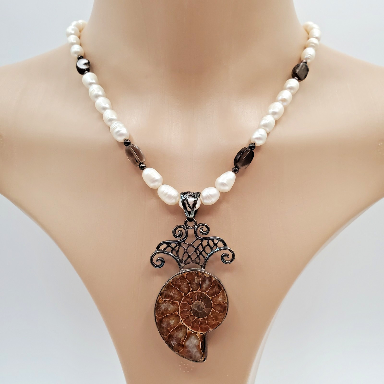 VTG 925 Ammonite Fossil Pendant Pearl Glass 16in Necklace Sterling Silver 40gtw