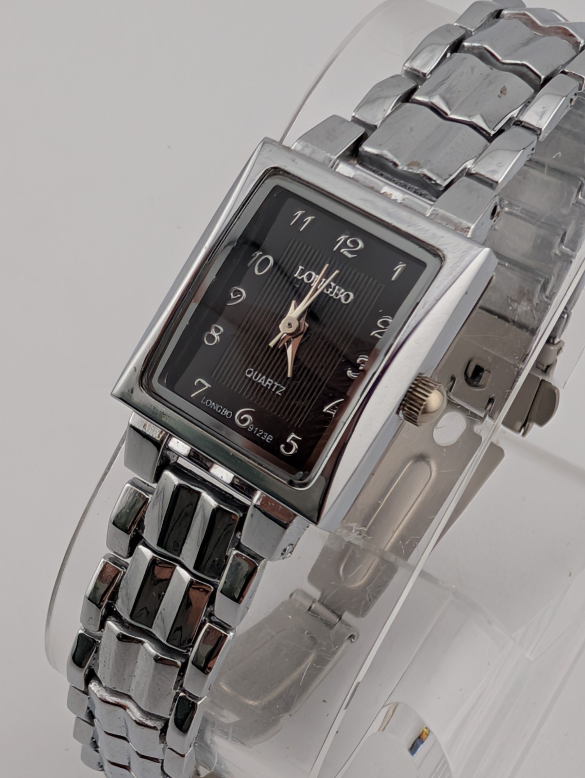 Longbo Watch Women 19mm Case Black Dial 6″ Silver Band- New Battery