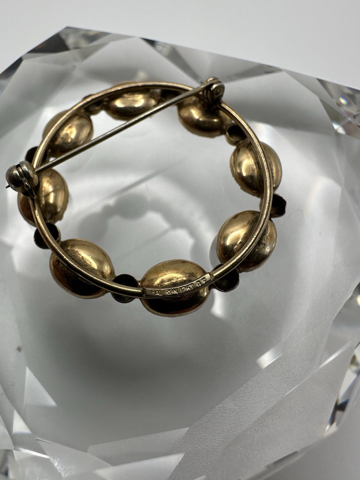 Vintage Bal Ron 12k GG Circle Onyx Brooch 3.6cm JB10