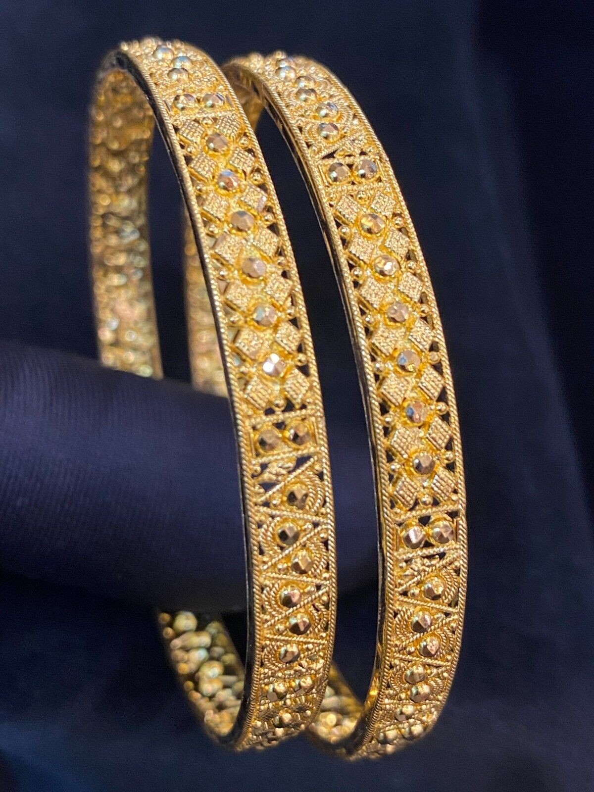 Classy Dubai Handmade 6.40MM Bangles Bracelet In 916 Solid 22K Yellow Gold