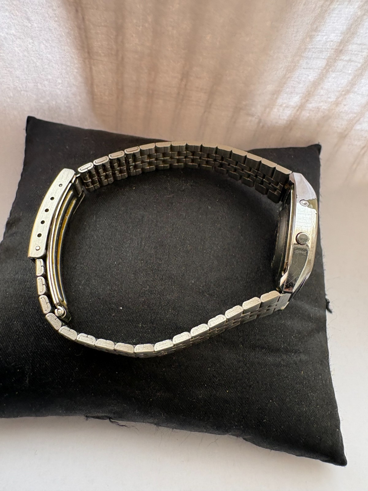 Casio Watch 192 LB320 Womens Retro Collection Digital NOT WORKING