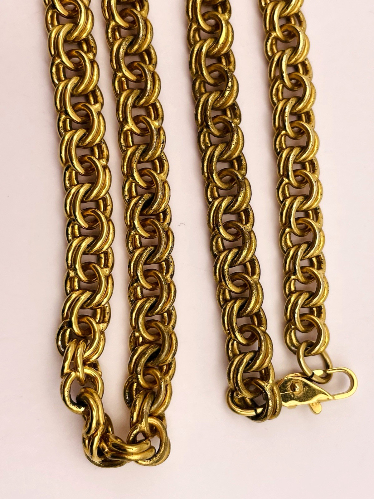 Gold Tone Double Loop Chain Necklace 23″