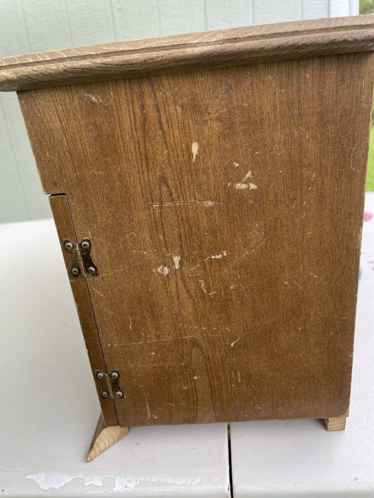 vintage wooden jewelry box