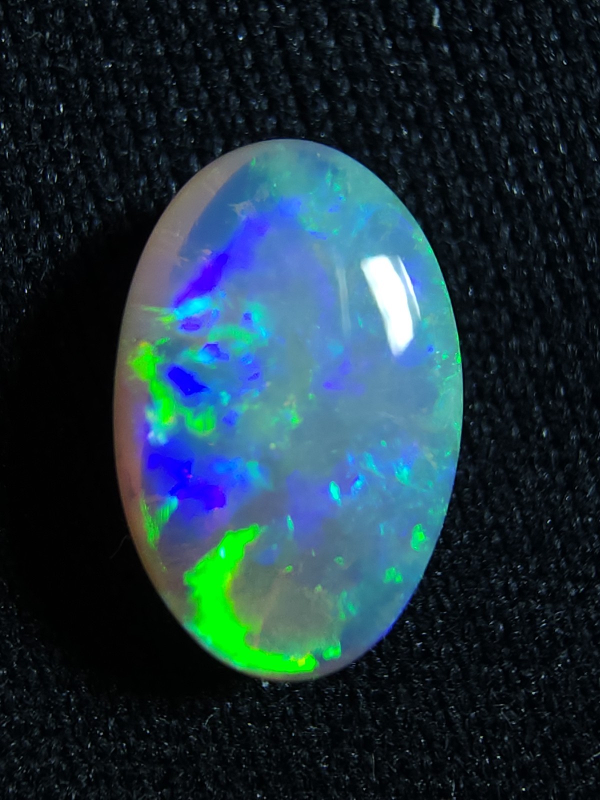 Natural Australian Lightning Ridge Opal 0.90c Radiant Green & Yellow