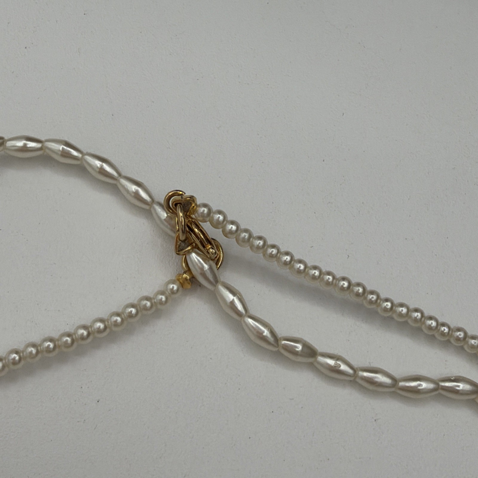 Vintage Pearl Necklace Gold Shell Pendants Ocean Motif Statement Jewelry