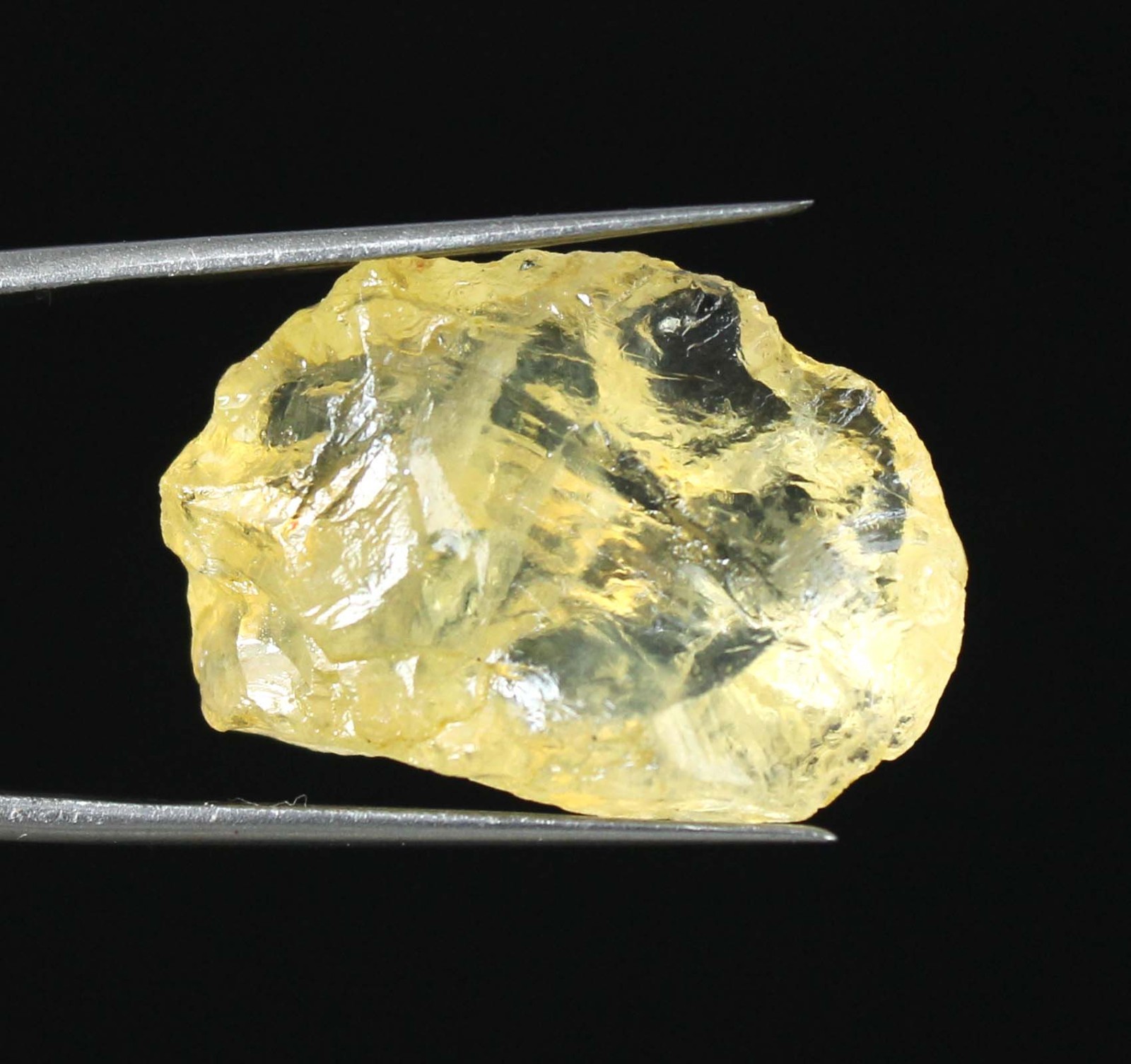 Yellow Grossular Garnet Certified 22.65 Ct Natural Gemstone Rough T37087
