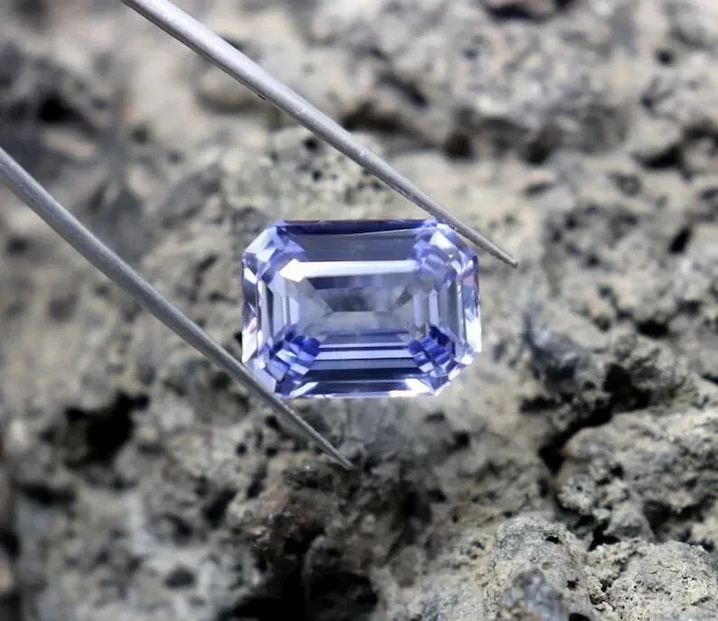 10+ Cts Natural Blue Sapphire Flawless Emerald Cut Certified Gemstone