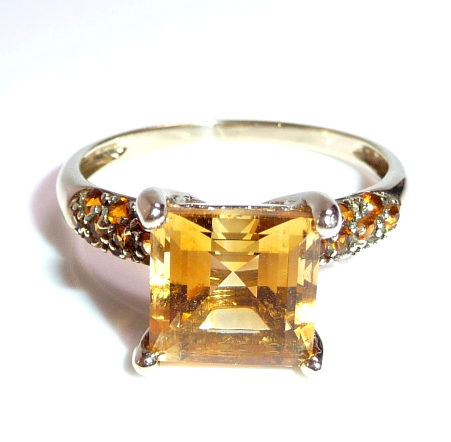 Ring 333 gold yellow gold 3.00ct. Citrine size 63 / 20 mm changeable 2.9g