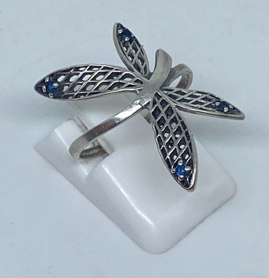 Vintage rings made of 925 silver, Size 6.5 . Weight 1.95 g. Jewelry from Ukrainе
