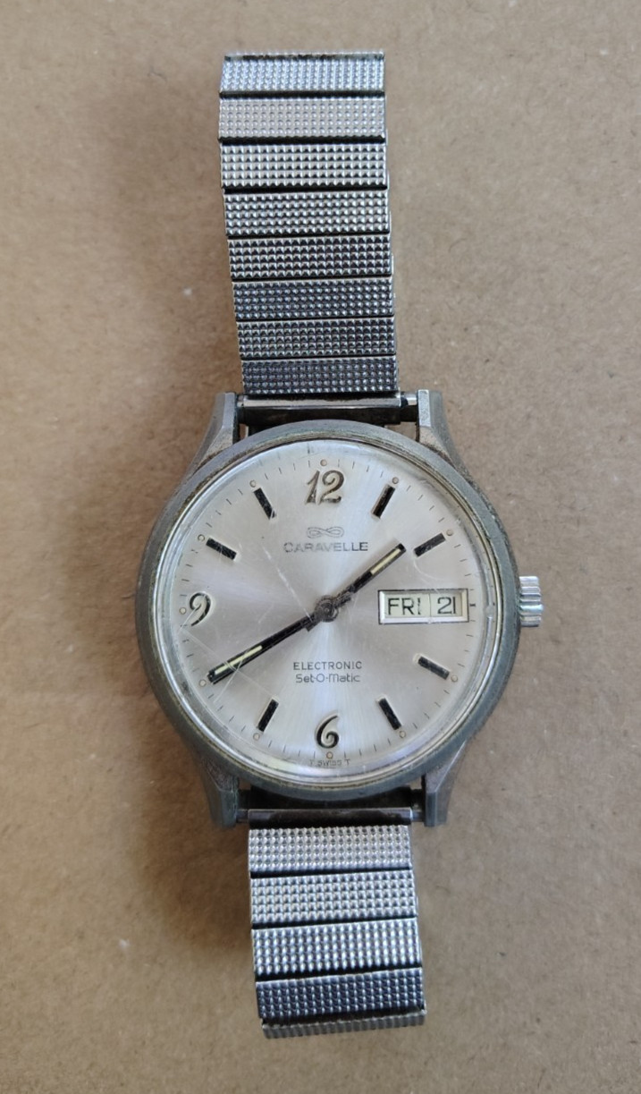 Vintage N7 Caravelle Mens Automatic Watch Set O Matic Day Date