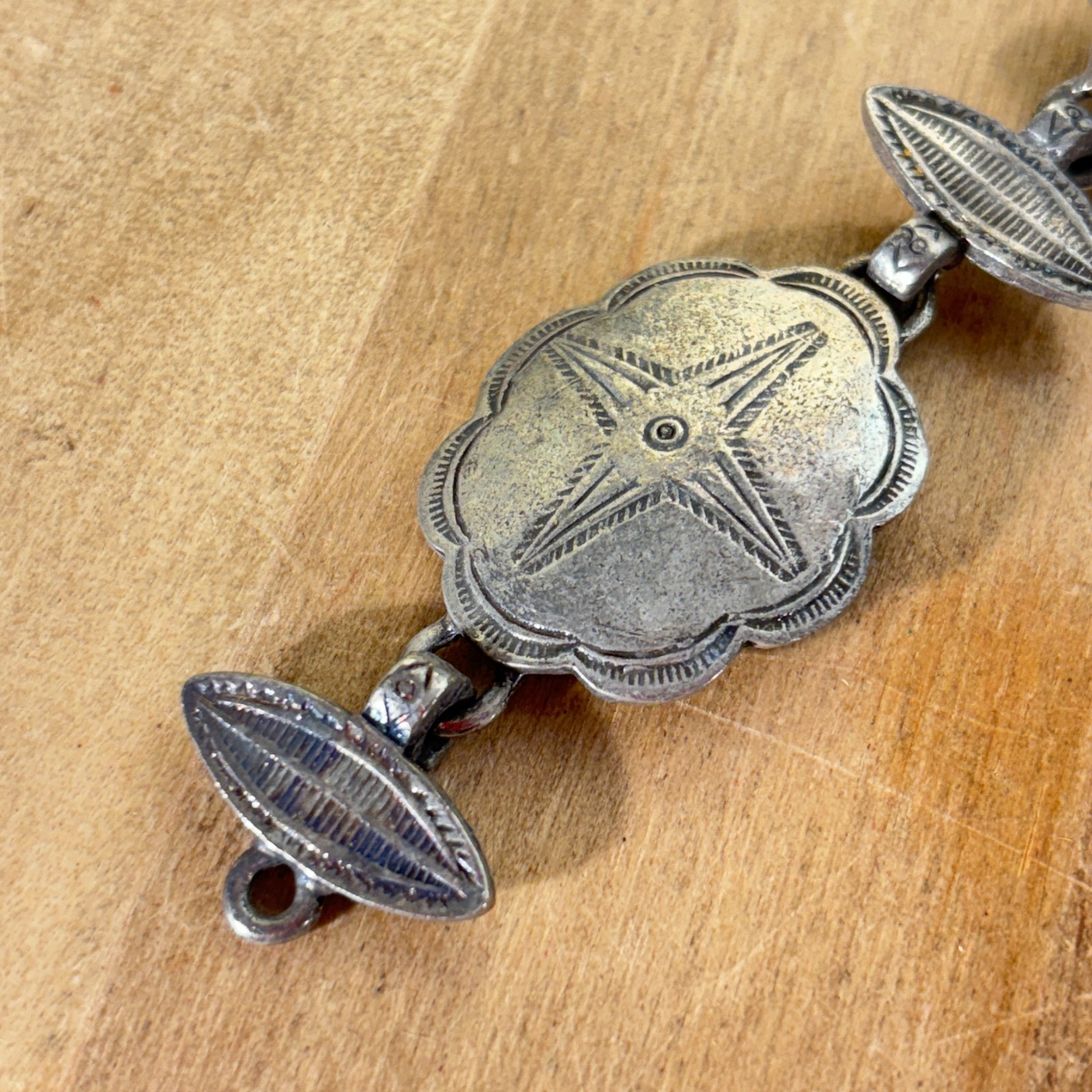 Vtg Estée Lauder Replacement Links, Southwest Concho Youth Dew Necklace