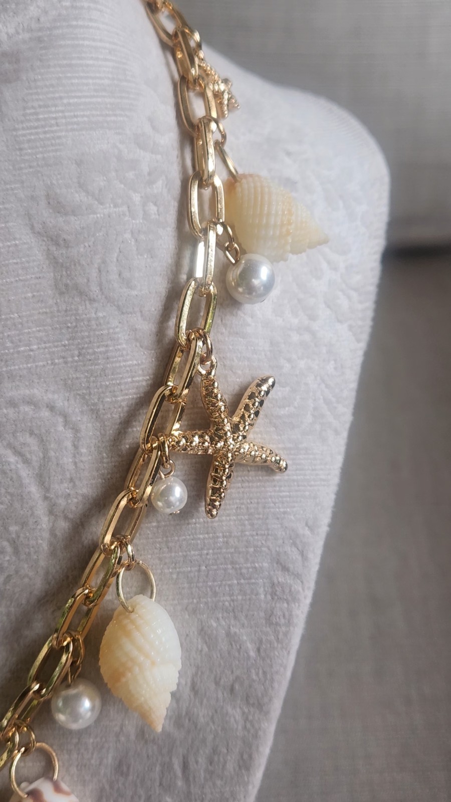 NIB! Chic House of Harlow 1960 Natural Shell Starfish Charm Necklace 16″ + 3″