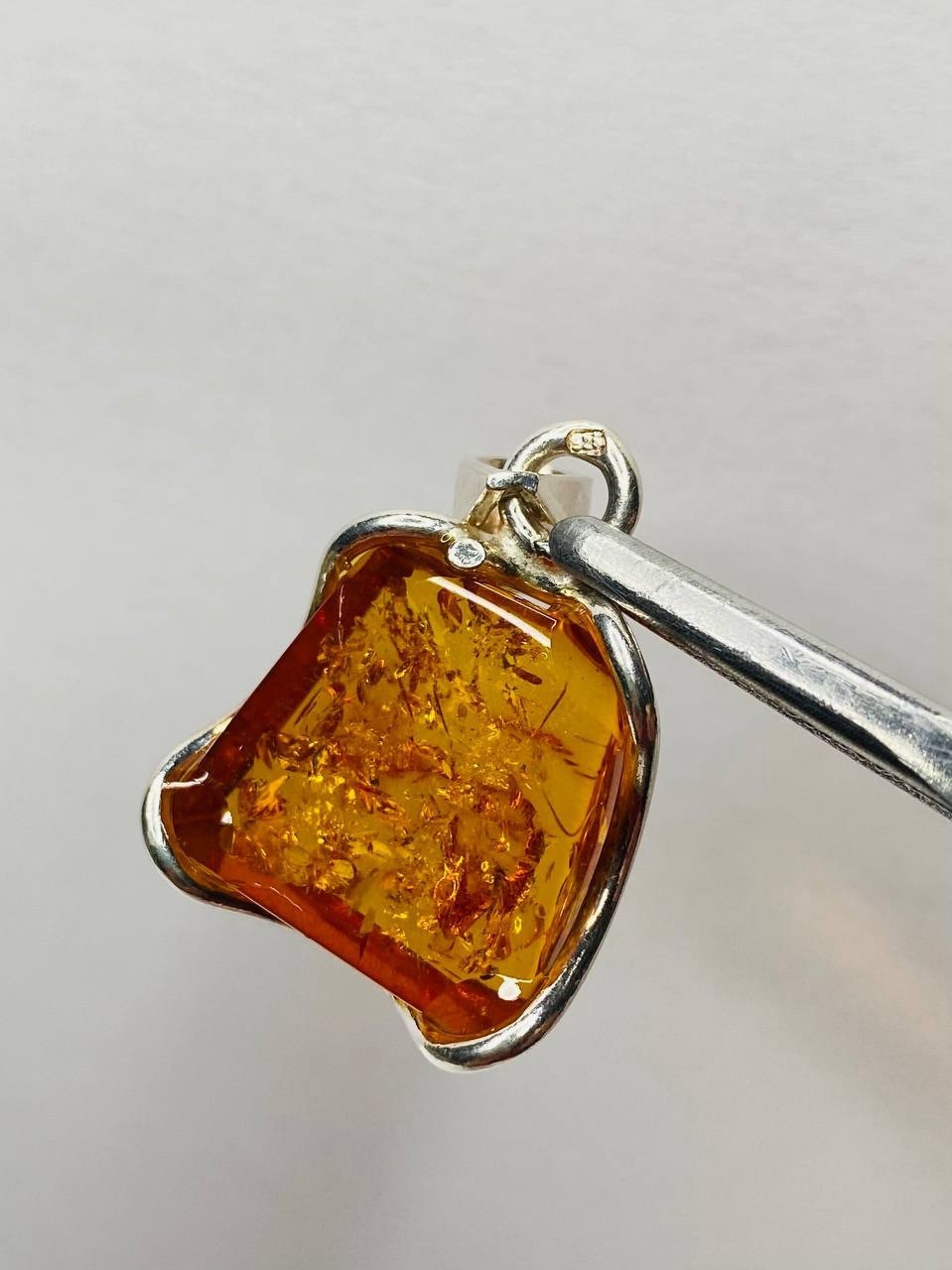 925 Solid Sterling Silver Honey Baltic Amber Designer Oval Beautiful Pendant