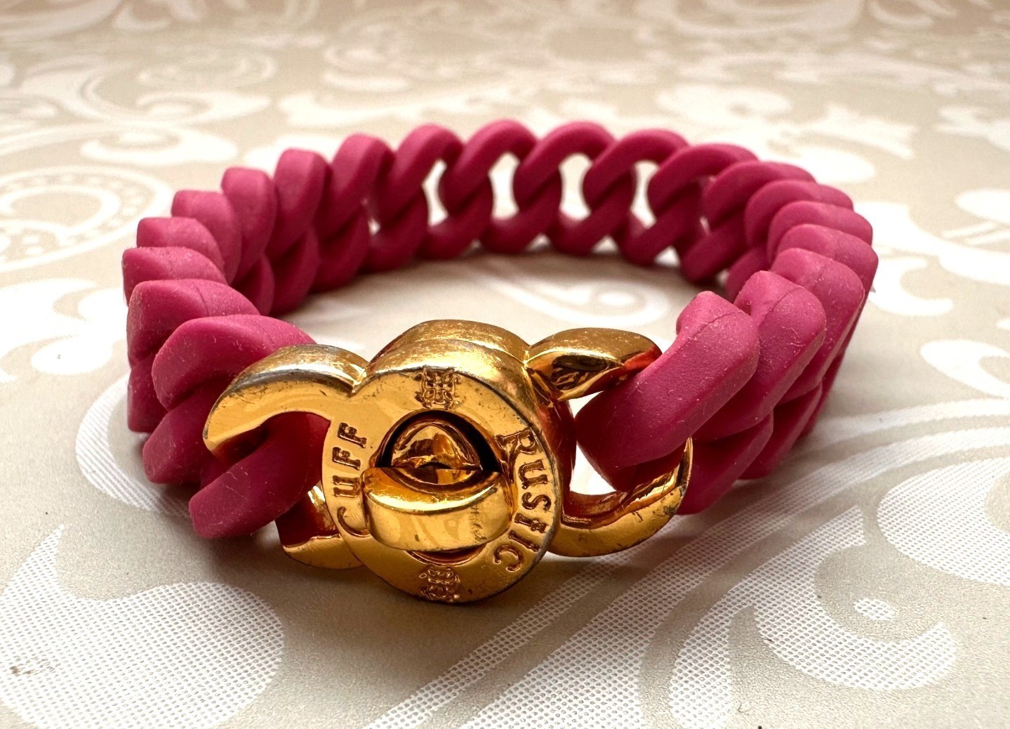Rustic Cuff Silicone Mock Chain Bracelet Pink Purple Turn Lock