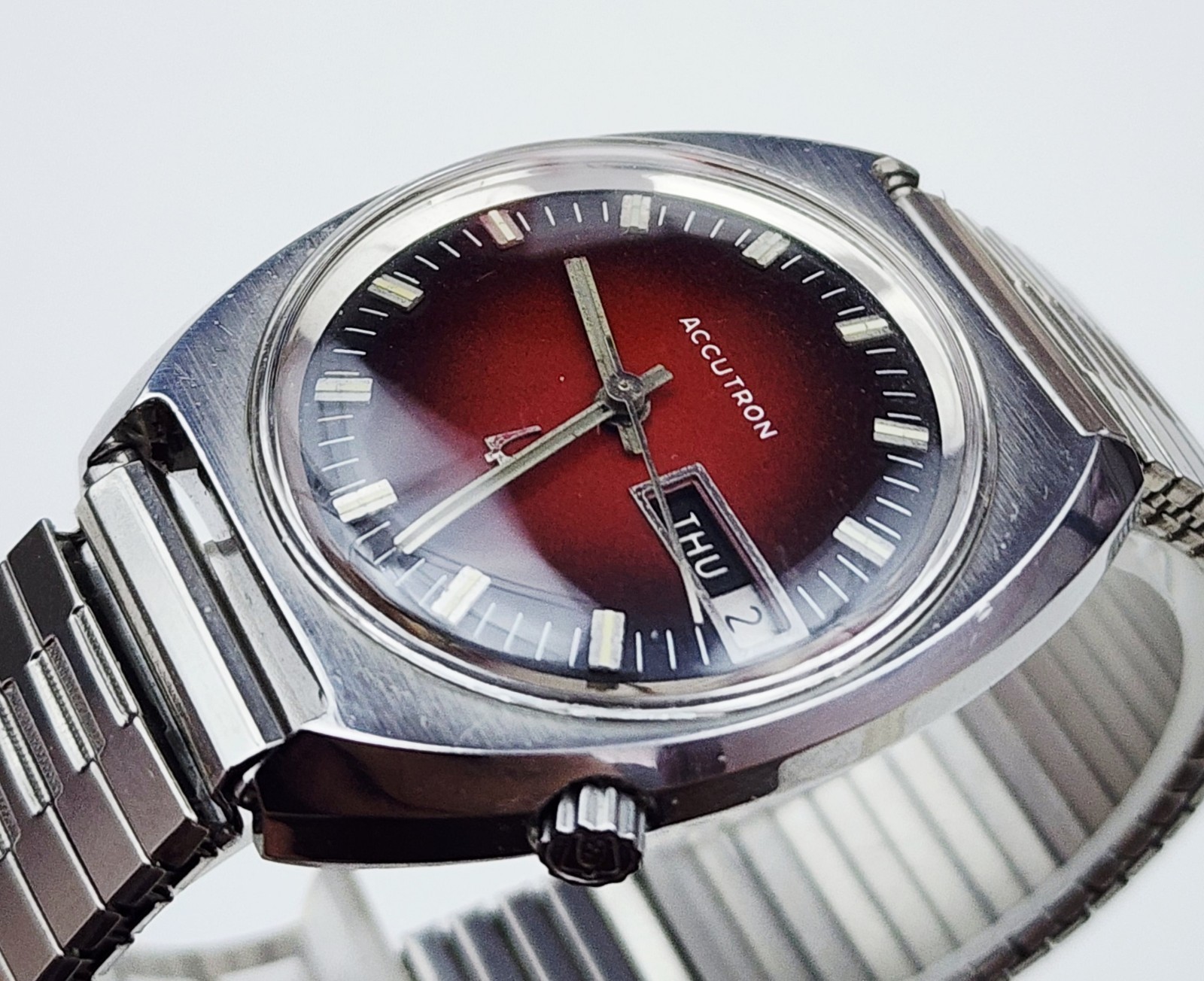 Men’s Vintage 1972 TUNING FORK Watch ACCUTRON Cal.2182