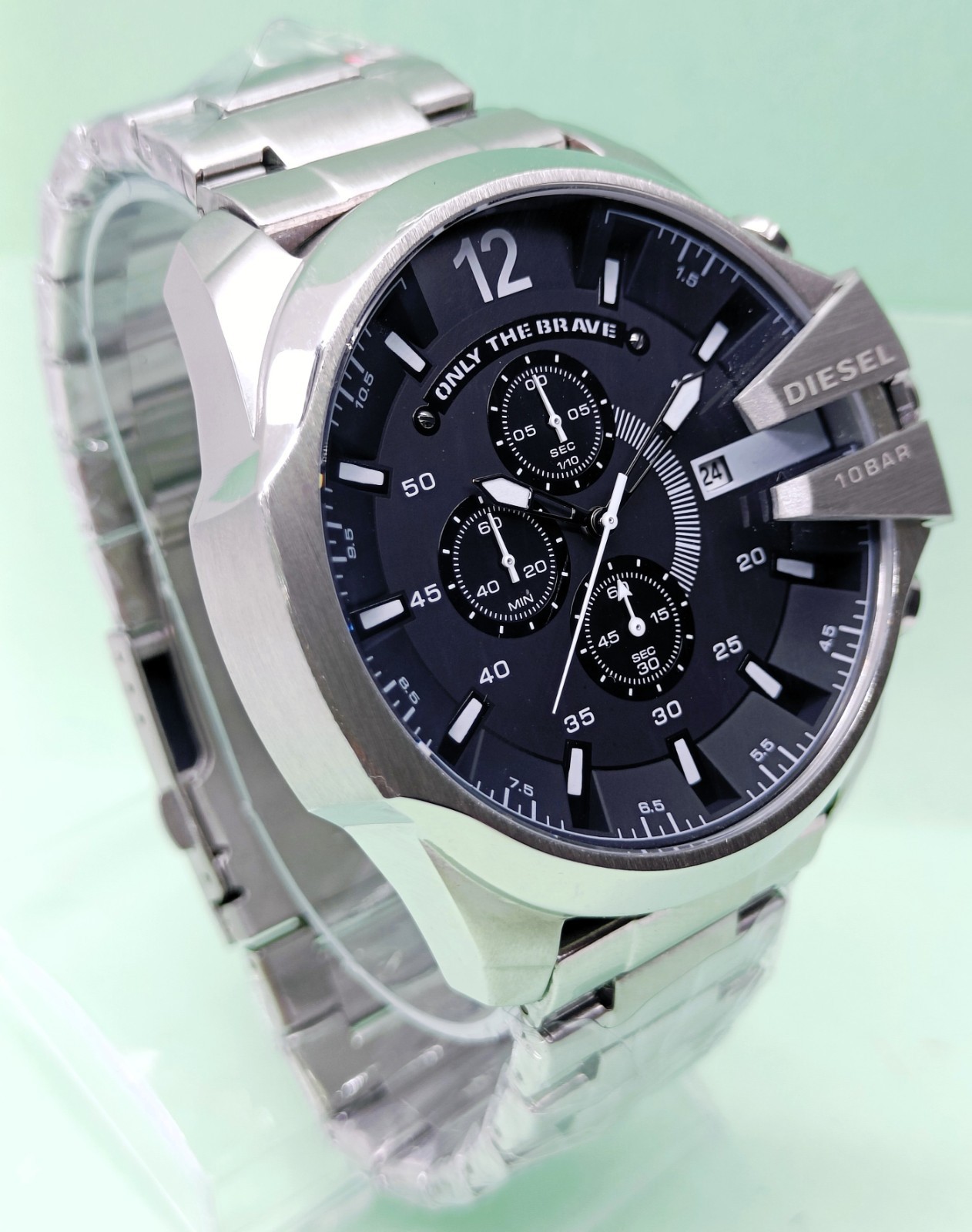 Fabulous Diesel 10 Bar “ONLY THE BRAVE” Chronograph Quartz Men’s Wrist Watch