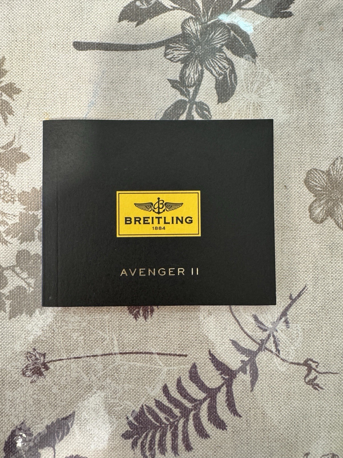 Breitling Avenger II A1338111/C870 Warranty Card COSC Certificate Booklet Papers