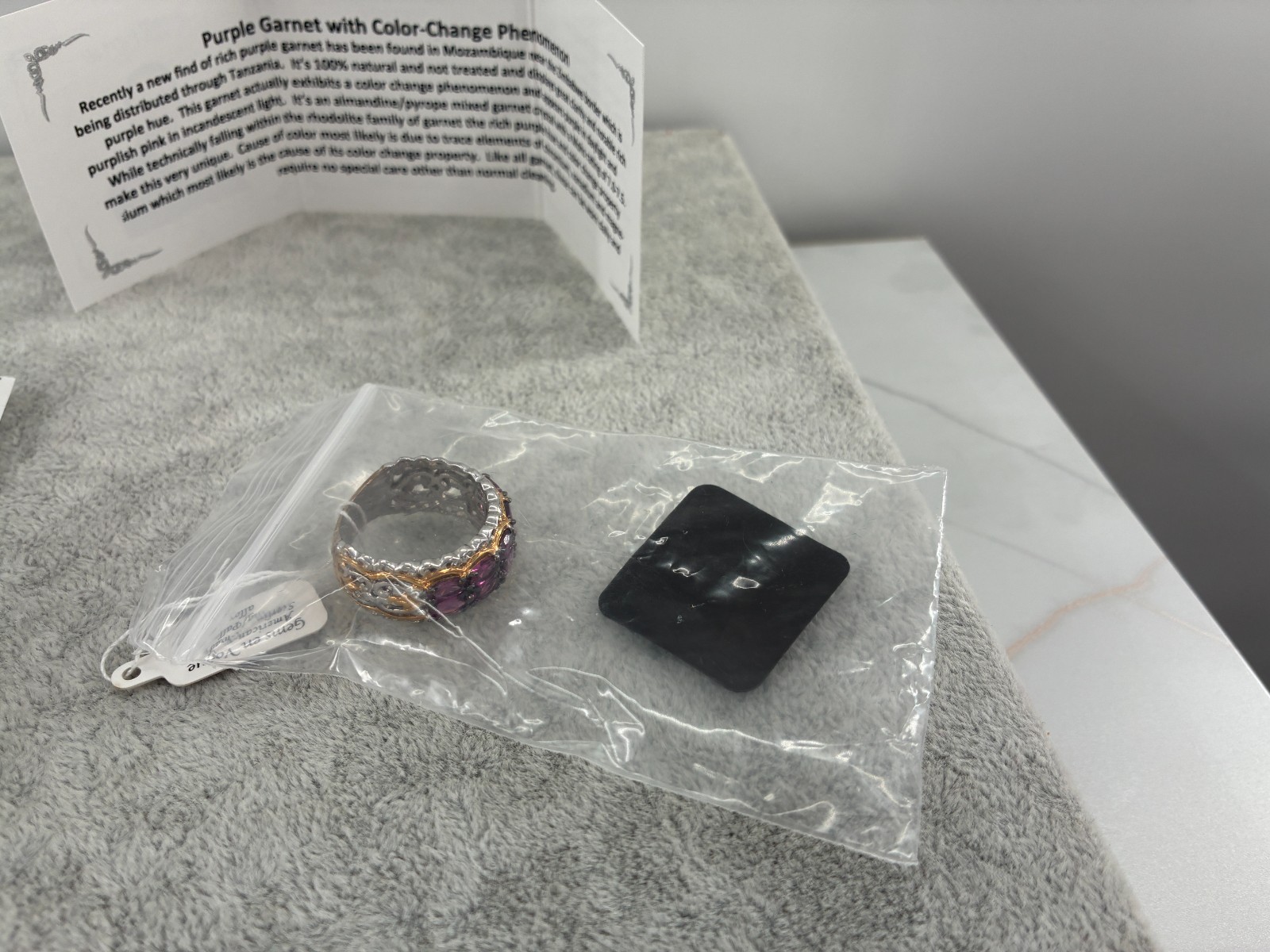 Michael Valitutti Gems en Vogue Color Change Garnet Gold Silver Palladium Ring 8