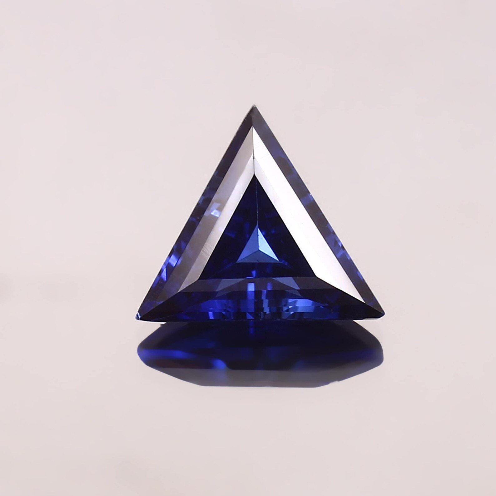 CERTIFIED 4.15 Ct Natural blue tringle Diamond LOOSE VVs/ 9.5 mm