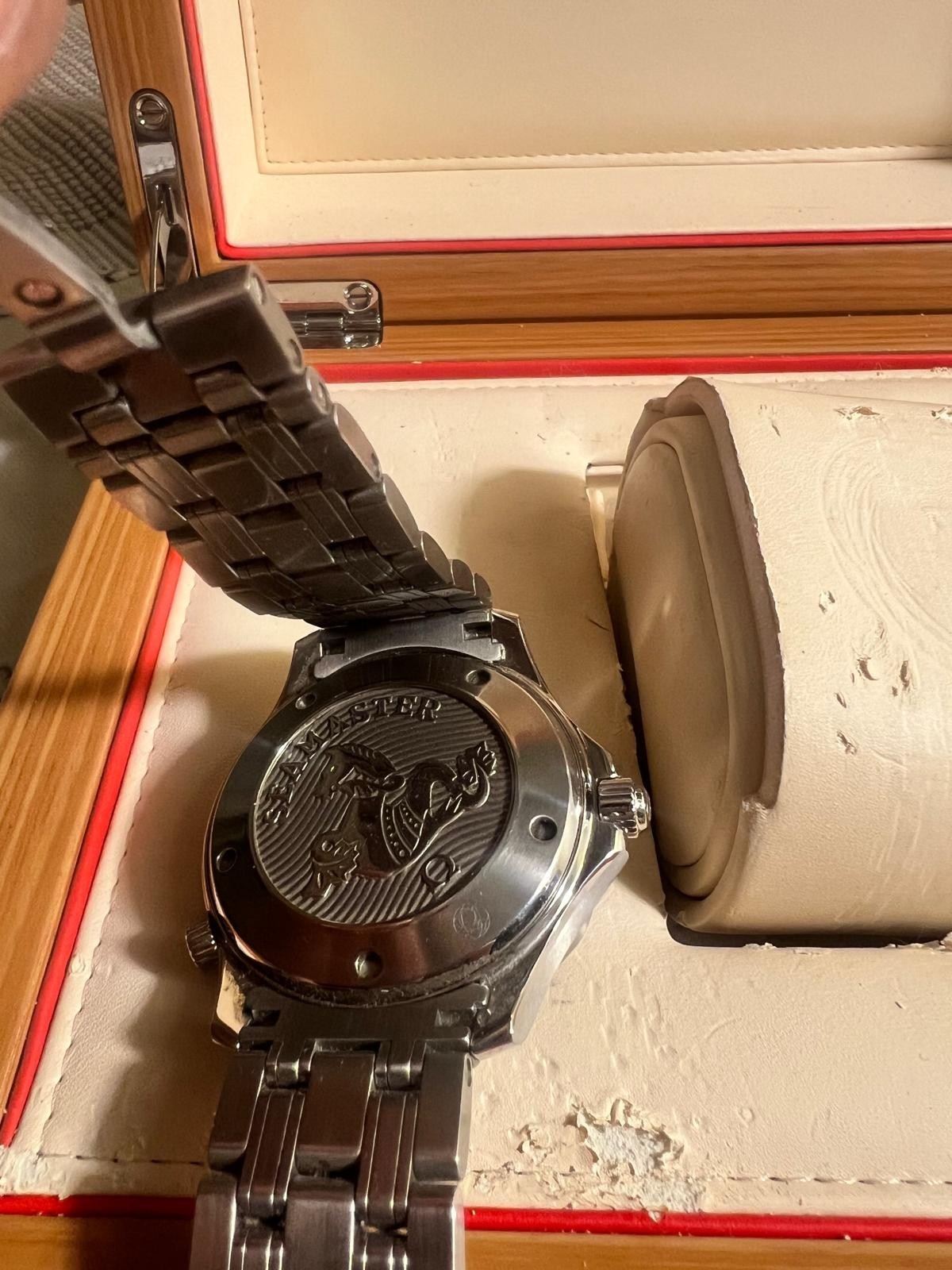 OMEGA Ω Seamaster Pro. 212.30.41.20.01.003 Automatic