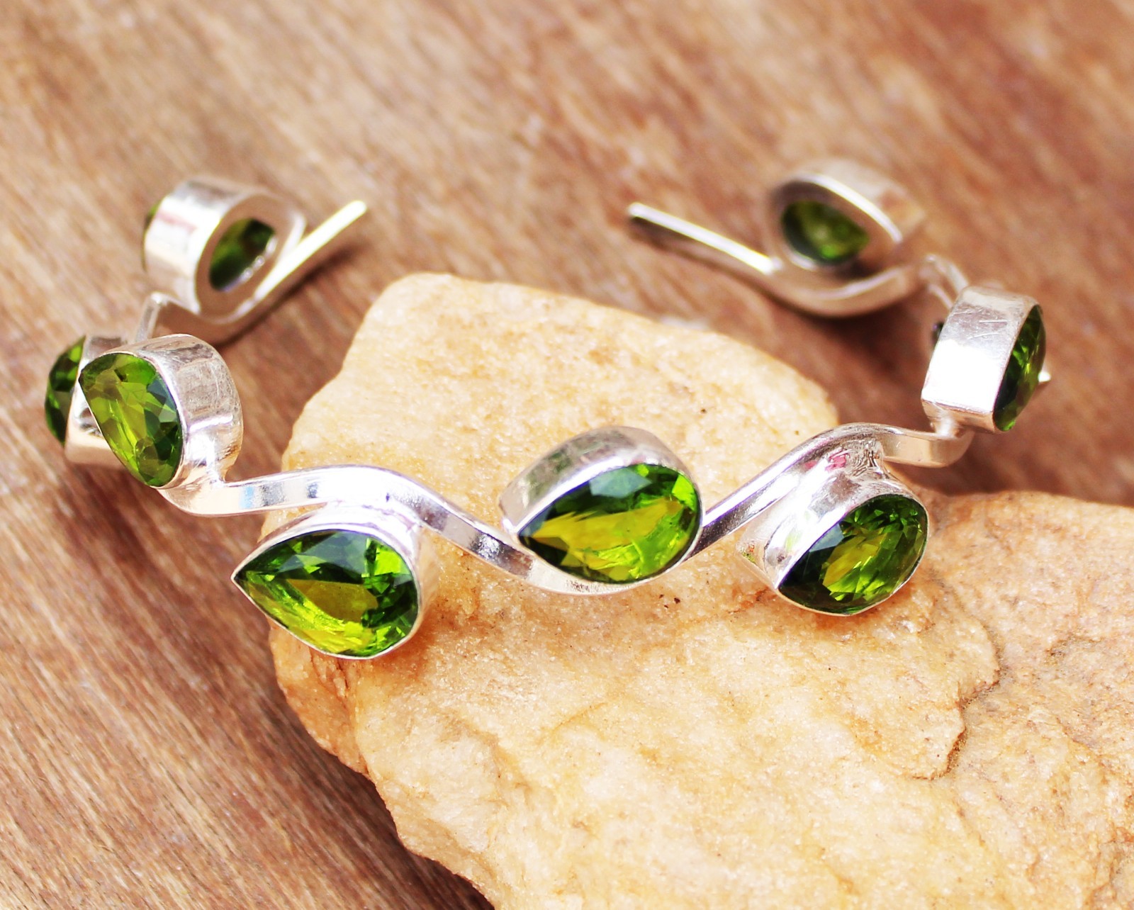 Green Peridot Gemstone Handmade 925 Sterling Silver Adjustable Cuff Bracelet