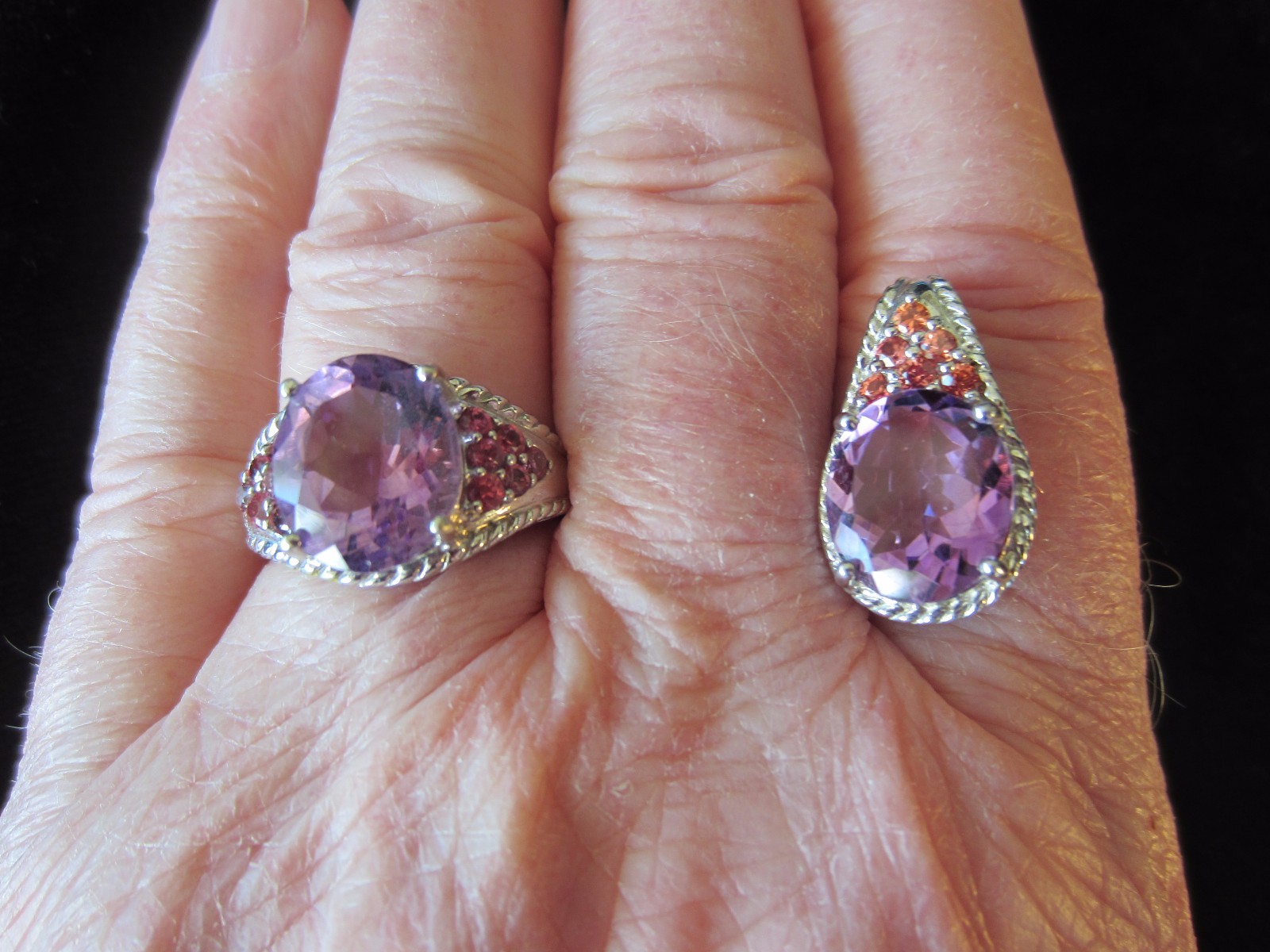 3.75 CTW AMETHYST & RED SAPPHIRE RING ~ SET IN 925 STERLING SILVER ~ SIZE 7