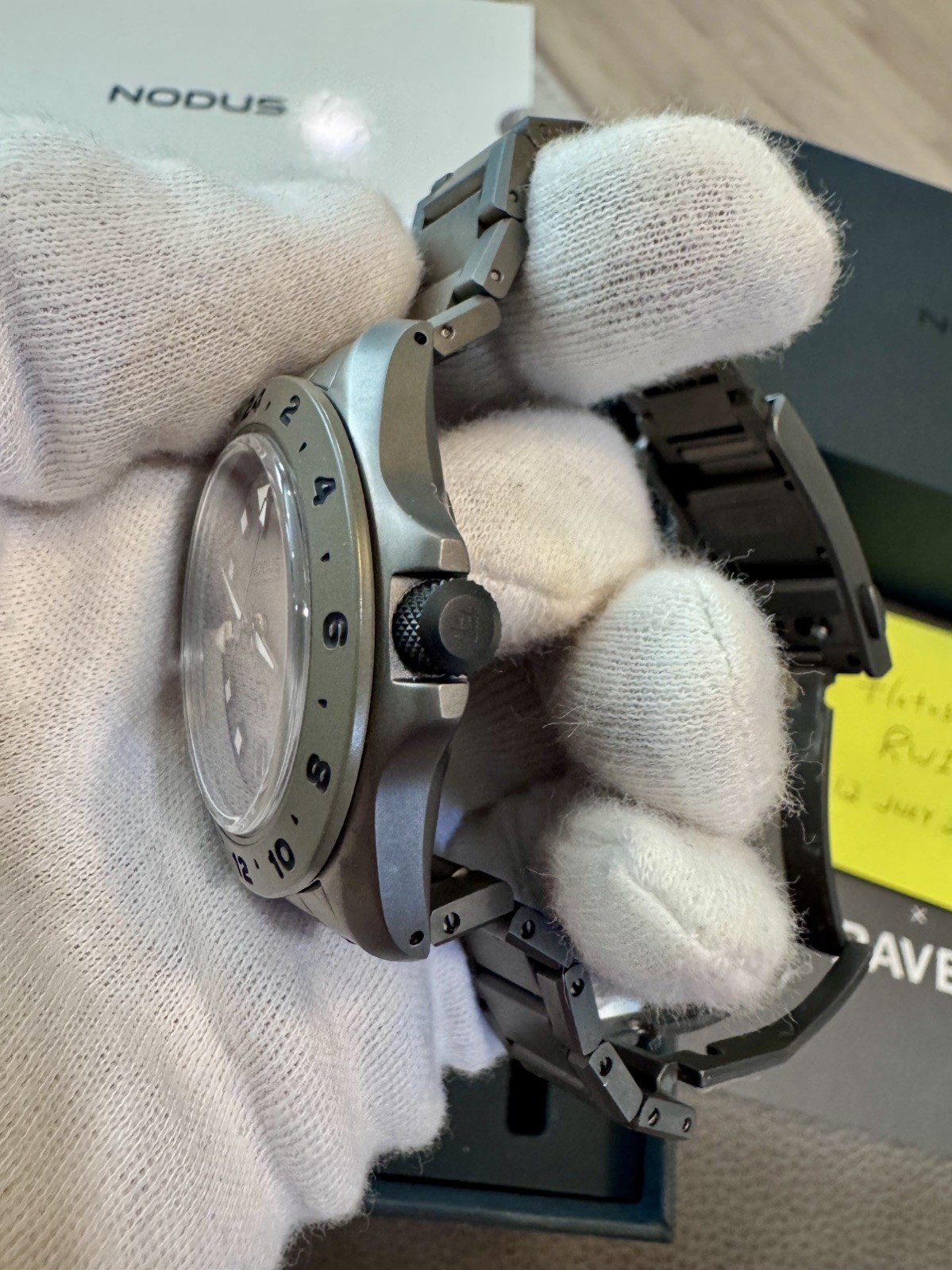 NODUS x RAVEN TRAILTREKKER Field GMT Clay 39.5mm, box & papers- only one on Ebay