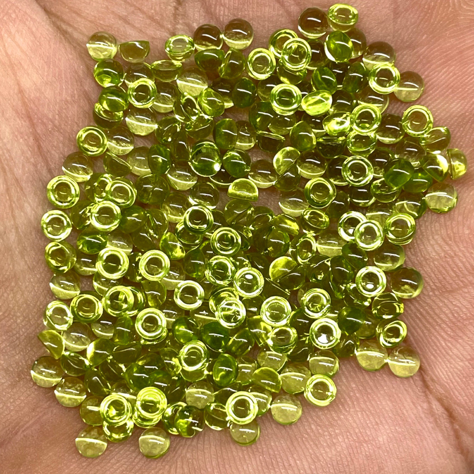 200 Pcs Natural Peridot 3mm Round Cabochon Loose Untreated Gemstones Lot