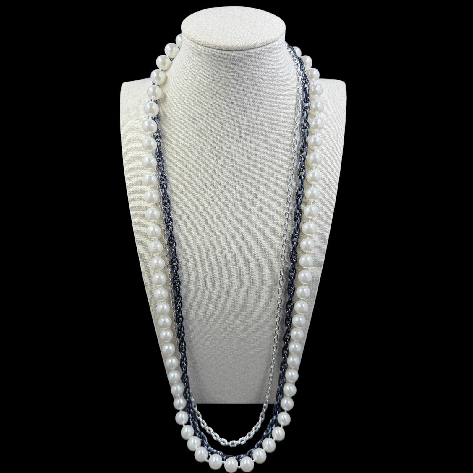 Vintage Faux Pearl Chain Necklace Layered Steel Blue Silver Tone Y2K Elegant 29″
