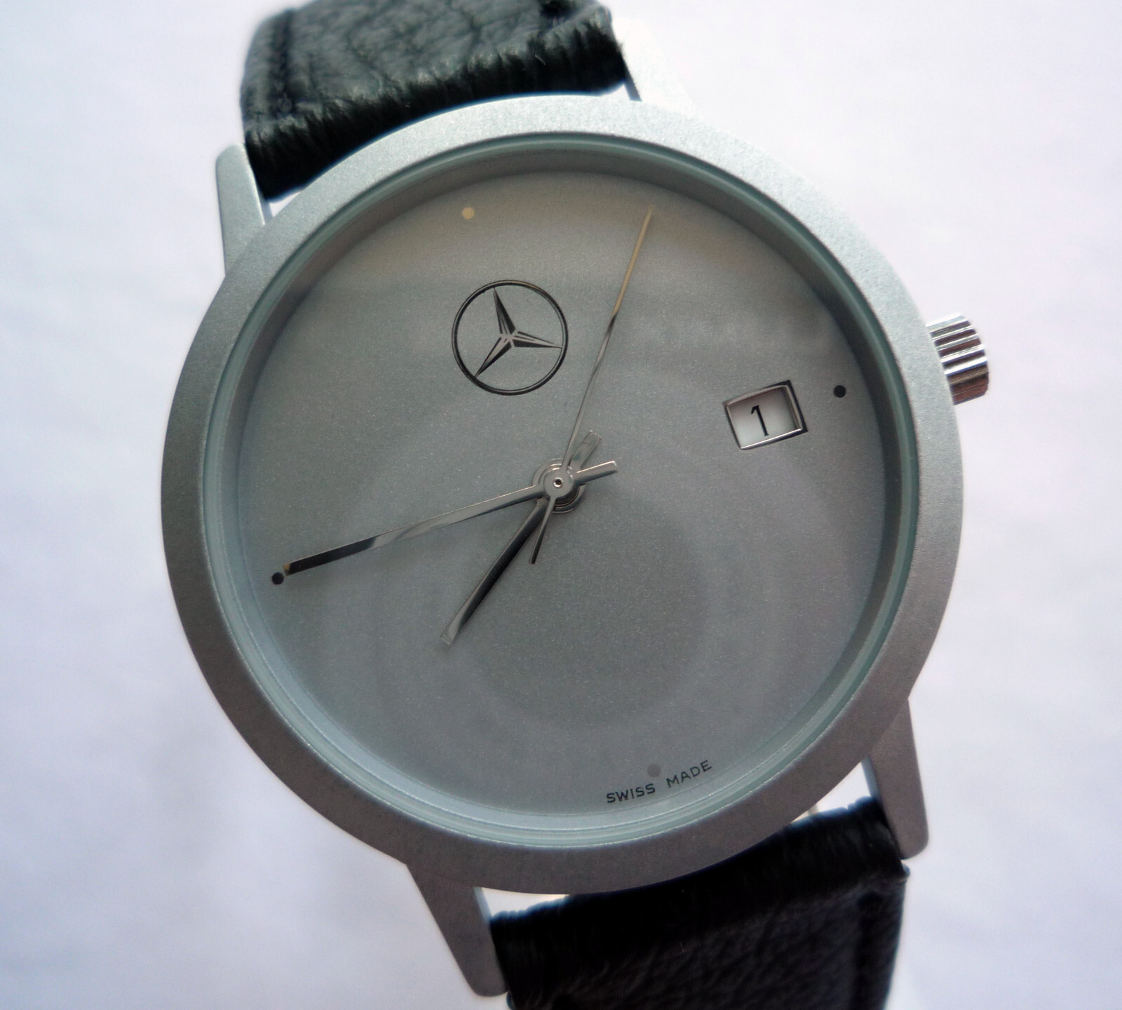 Mercedes Benz Vintage Classic Car Accessory Sport Basic Design Swiss Made Watch