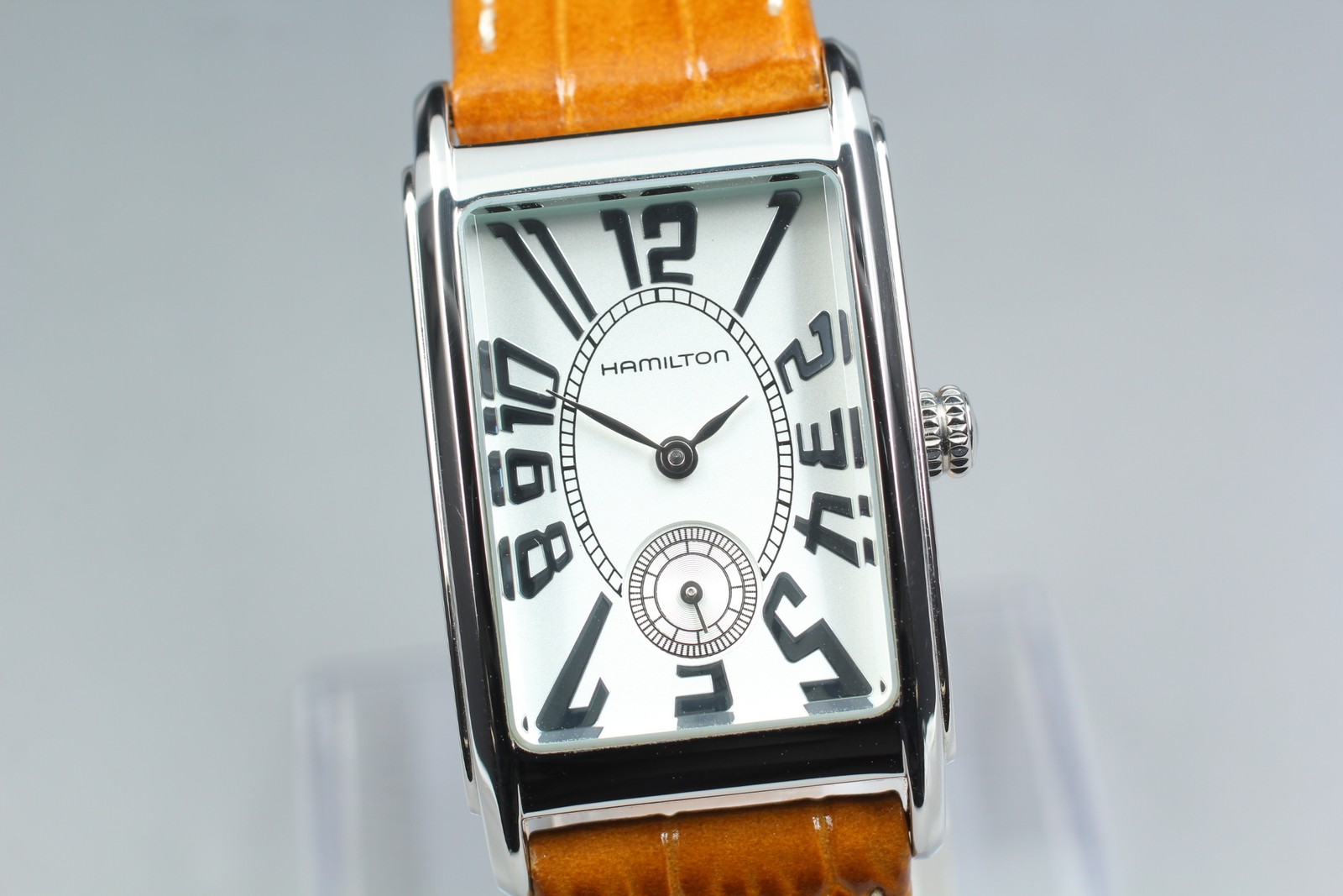 [Near MINT] Hamilton Ardmore H114110 24mm White Dial Quartz Unisex Vintage Watch