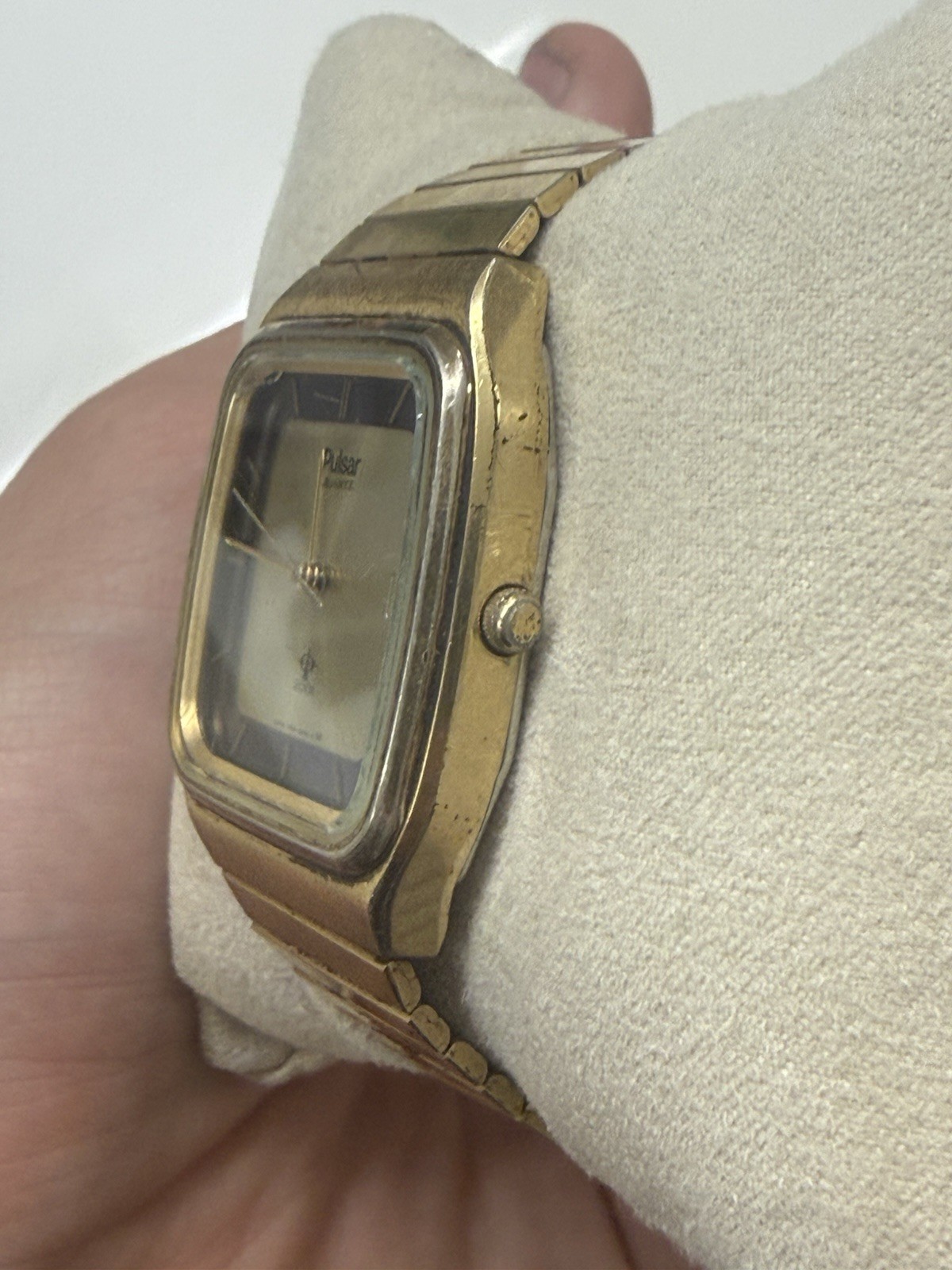 Vintage Pulsar Men Dress Watch By Seiko Rectangle Tank Stainless Gold Tone,25mm