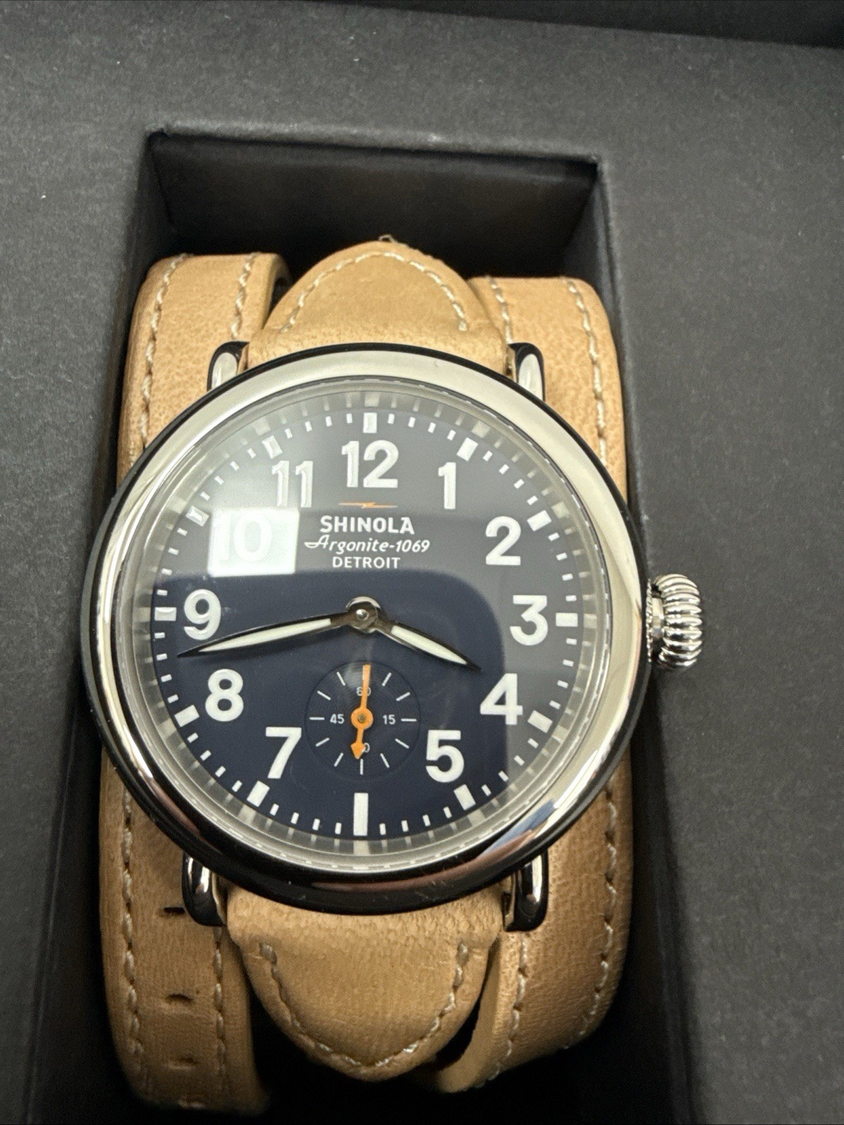 Shinola Argonite 1069 Detroit Quartz Black Dial Beige Canvas Strap NEEDS BATTERY